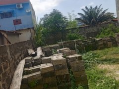 TERRAIN A VENDRE
